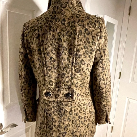 Fabulous Guess Leopard print coat - Picture 8 of 10